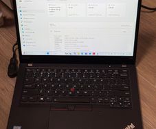 Lenovo ThinkPad X390 Yoga  i5-8365U 16GB  Ram 256GB SSD