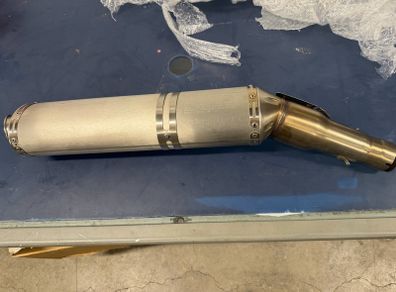 Aprilia Rsv 1000 R (+factory) 2003-2005 (rsv1000) Exhaust Muffler Original