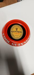 Very rare Guinness belfast metal ashtray,,from late 70s ,early 80s,,,,,few marks on rim, with age,overall excellent condition,,price includes post to anywhere in Ireland thank you,see pictures for condition,,take as is ,new old stock .