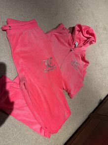 Excellent condition juicy tracksuit 12/13