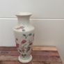 Flower bud vase 15cm high Image 2