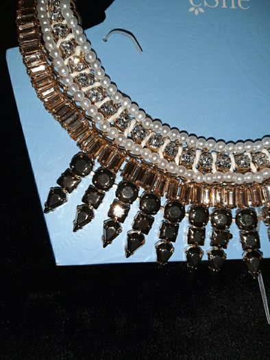 Newbridge eShe Necklace NEW in Box