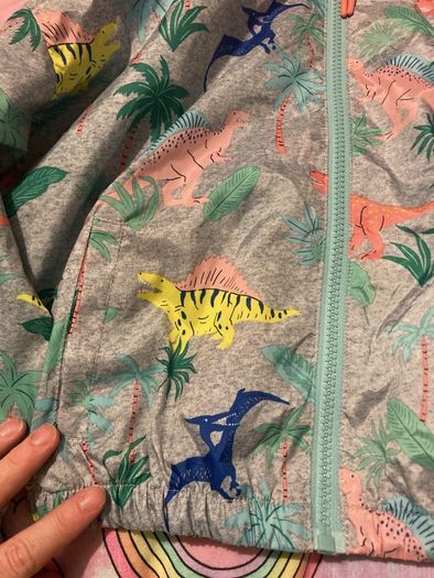 M&S dinosaur windbreaker aged 4-5 BNWT