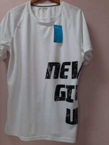 New white tee shirt