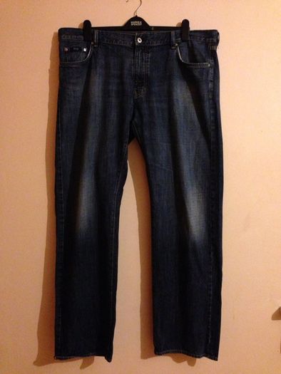 Hugo Boss Jeans size 42/34