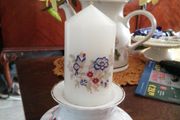 Porcelain candle holder +candle