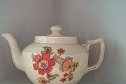 Arthur Wood VTG Teapot