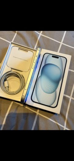Iphone 15  ( Unlocked & Like New )