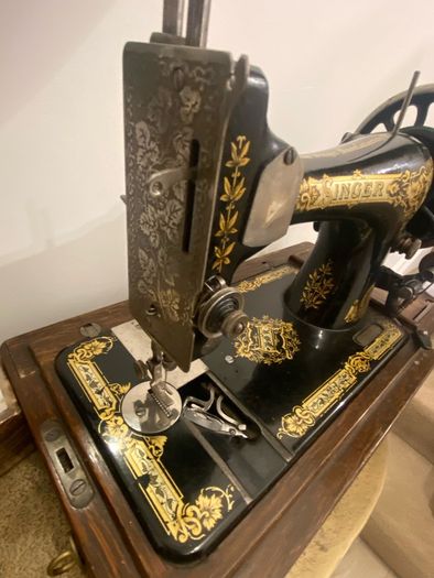 Sewing Machine Singer original Table Top model