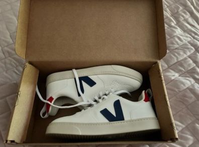 Veja Kids V-10 Laces CWL White Cobalt Pekin Trainers