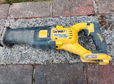 dewalt 54v reciprocating saw