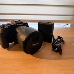Canon EOS RP Mirrorless Camera Excellent Condition