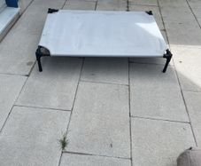 Outdoor dog bed