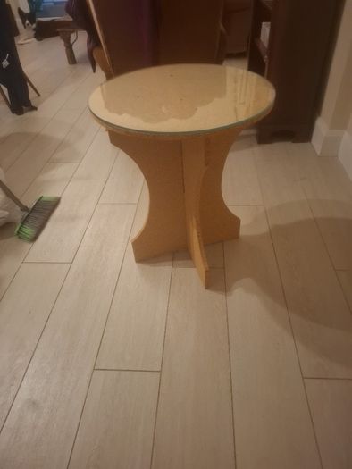 Free table