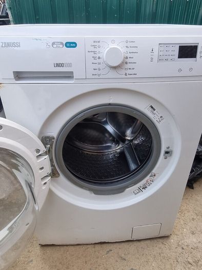 Zanussi 7KG Washing Machine