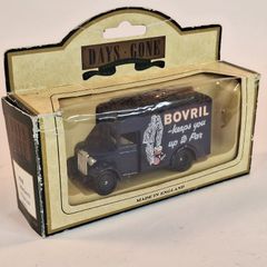 LLedo Diecast Model of Days Gone 16036 1934 Dennis Parcels Van BOVRIL