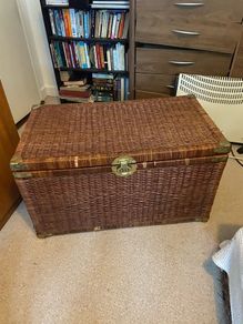 Wicker storage basket