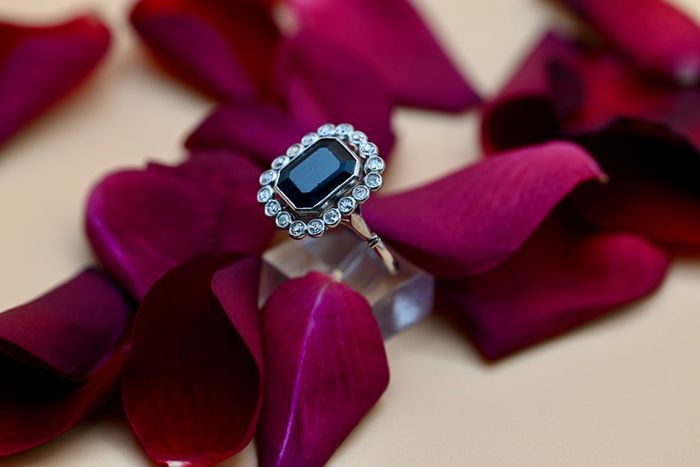 Art Deco Sapphire & Diamond Ring - Platinum