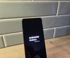 Samsung S21 5G 128GB Mobile Phone