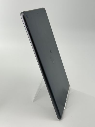 iPad 8th gen 32GB 10.2" Mint