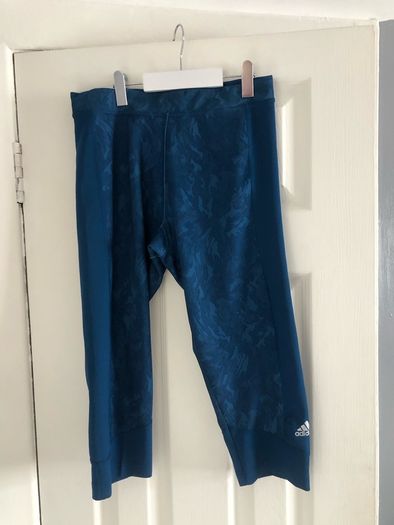 Ladies adidas leggings size 12/14 reduced