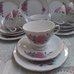 Vintage Chinese 18 Piece Teaset