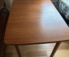 Kitchen table