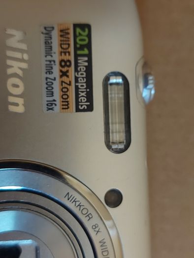 Nikon Coolpix S3600, 8 x wide Zoom, 20.1 Megapixels,  working great, battery is charged but does not come with charger, no memory card, very good condition