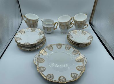 Vintage Windsor Bone China Tea Set Gold Gilt Floral Medallion England c1946+
