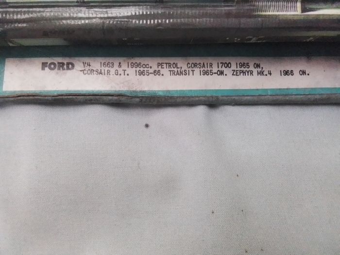 2.Ford V4 Rocket Cover Gaskets.