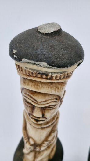 Ethical carved figures