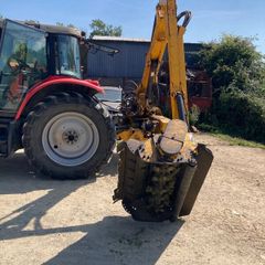 Hedge cutter