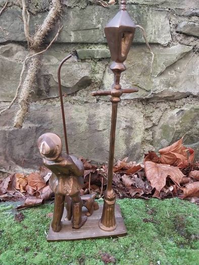 Dublin Lamplighter Brass