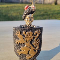 Vintage Cast Iron Scottish Guard & Shield Bottle Opener Stand Reg No.891381