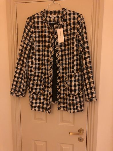 Carolina Belle Jacket black and white houndstooth