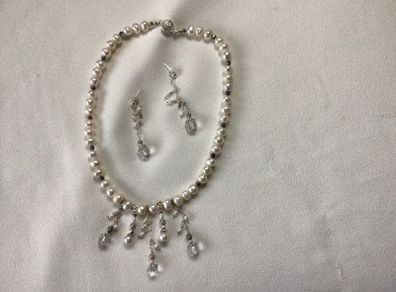 Brand New Sterling Silver and Freshwater Pearl Necklace and matching Earrings