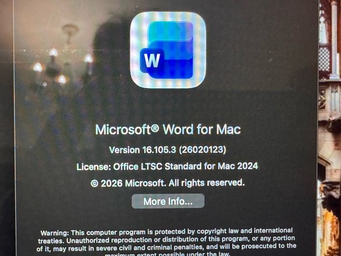 MacBook Air M1 13.3 with Magic Mouse boxed