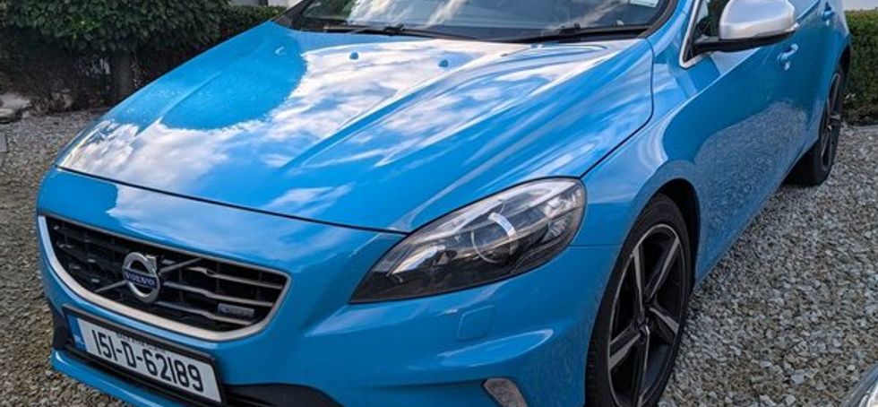 2015 Volvo V40 D4 R-Design 190HP | Full History