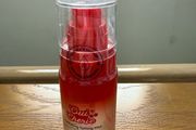 Oui Cherie Hydrating Setting Spray