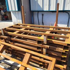 Steel stillages