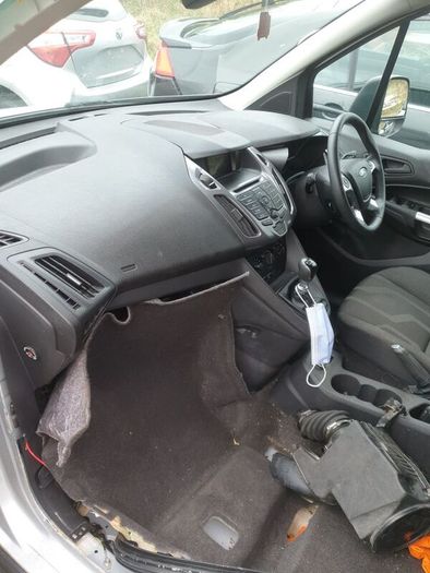 Breaking ford tourneo 2015