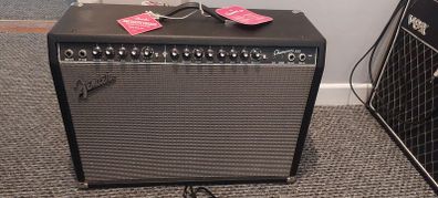 Fender Champion 100 amp