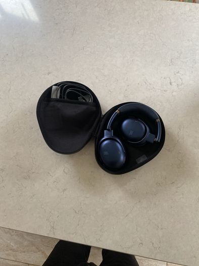 JBL Tour One M3 Smart Tx Wireless Noise Cancelling Headphones w. Smart Transmitt