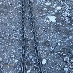 12'9" Tow Chain With Red Hooks