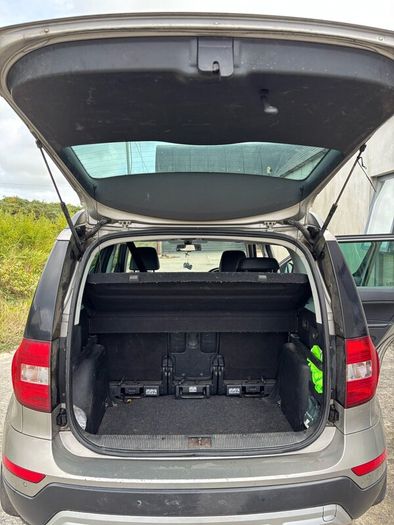 Skoda yeti 151 2.0l diesel manual transmission