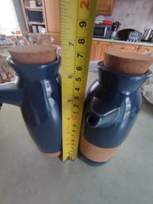 BLUE Oil and Vinegar Dispenser AS NEW.