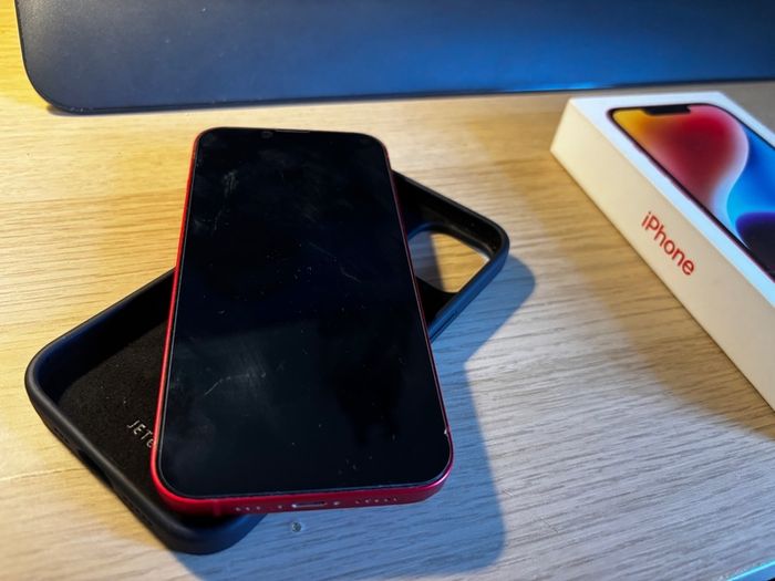 Iphone 14 Red For Parts