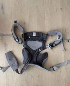 Ergo baby carrier