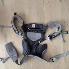 Ergo baby carrier