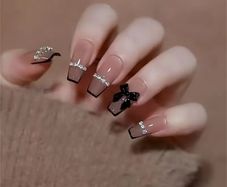 Black Bow and Rhinestone Press on Nails